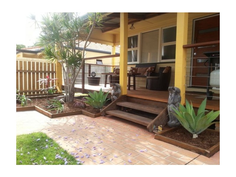 1/6 Ferny Fairway, Burleigh Heads QLD 4220