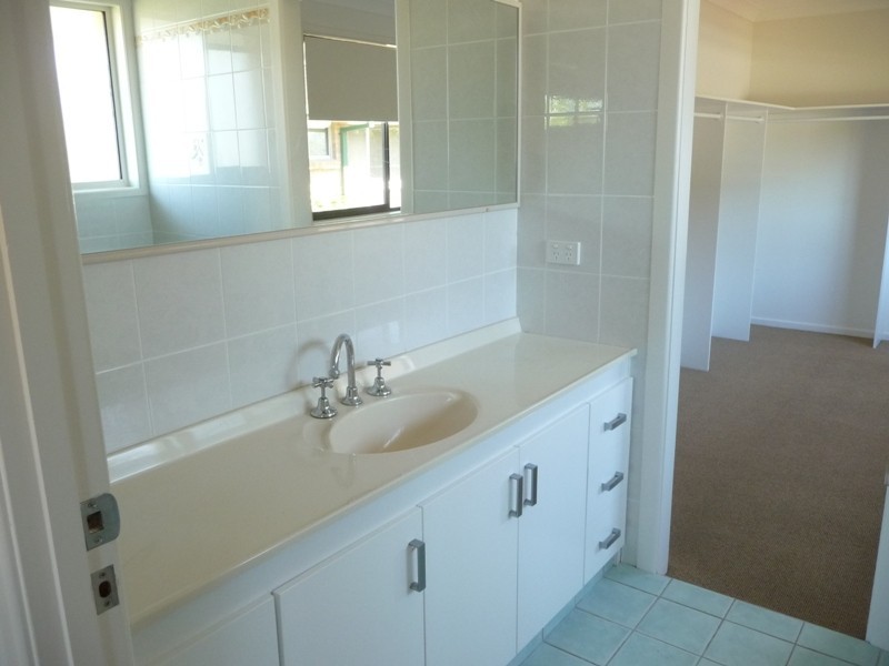 Isle Of Capri QLD 4217