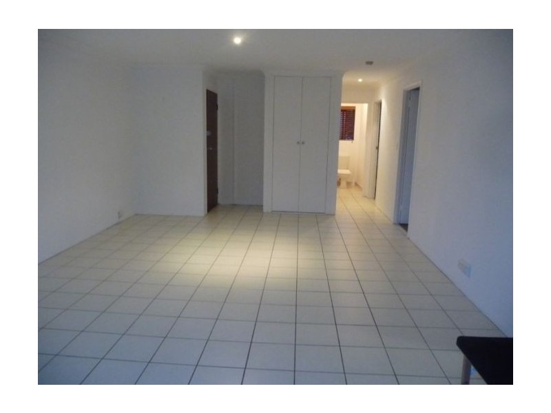 39 Karbunya Street, Mermaid Waters QLD 4218