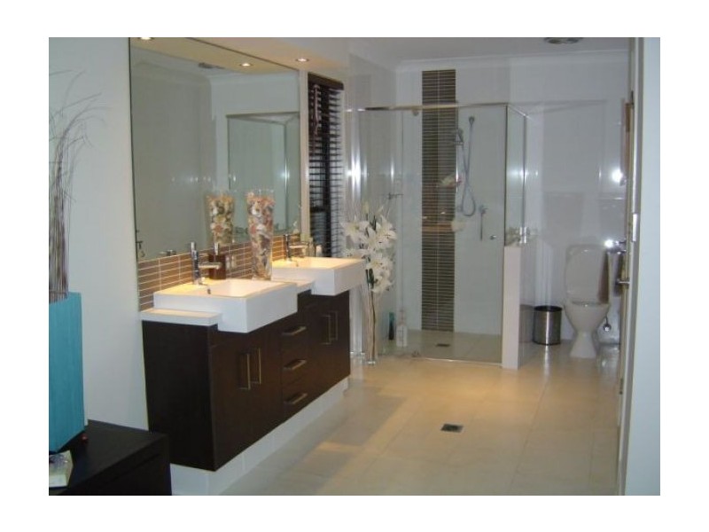 46 York Creek Crescent, Reedy Creek QLD 4227