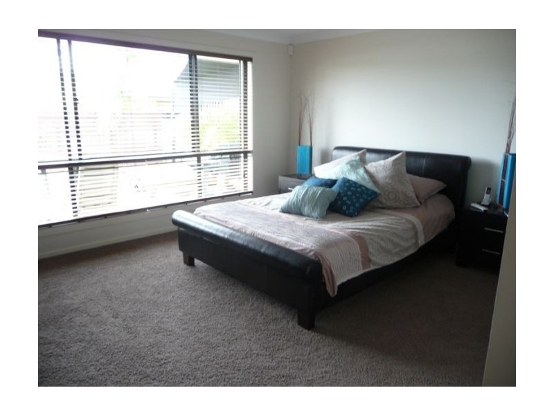 46 York Creek Crescent, Reedy Creek QLD 4227