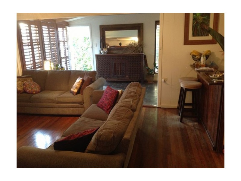 22 Brindisi Ave, Isle Of Capri QLD 4217