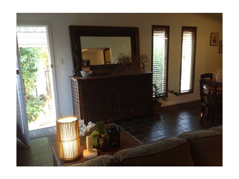 22 Brindisi Ave, Isle Of Capri QLD 4217