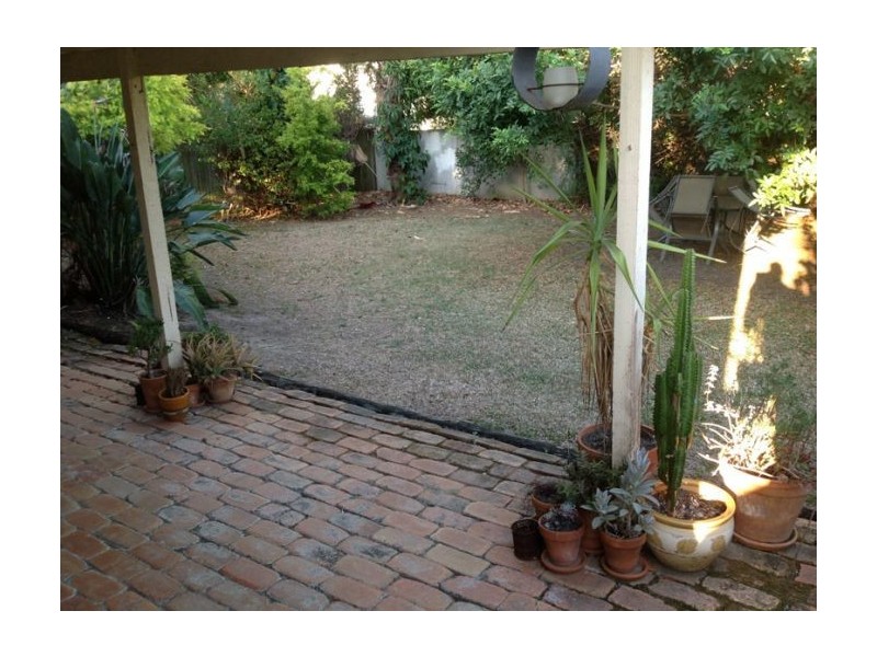 22 Brindisi Ave, Isle Of Capri QLD 4217