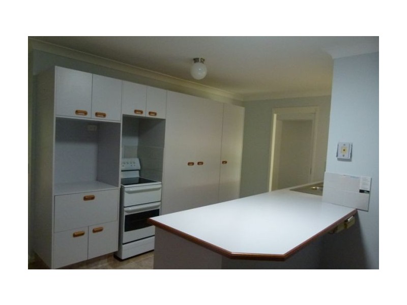 2 Manse Court, Molendinar QLD 4214