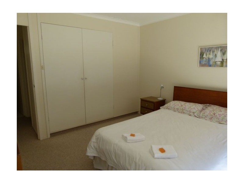 75 Old Burleigh Road, Broadbeach QLD 4218