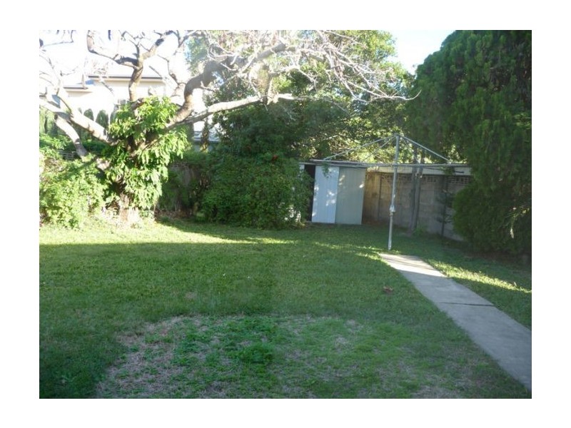 22 Via Roma, Isle Of Capri QLD 4217