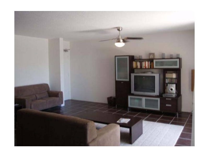 Broadbeach Waters QLD 4218