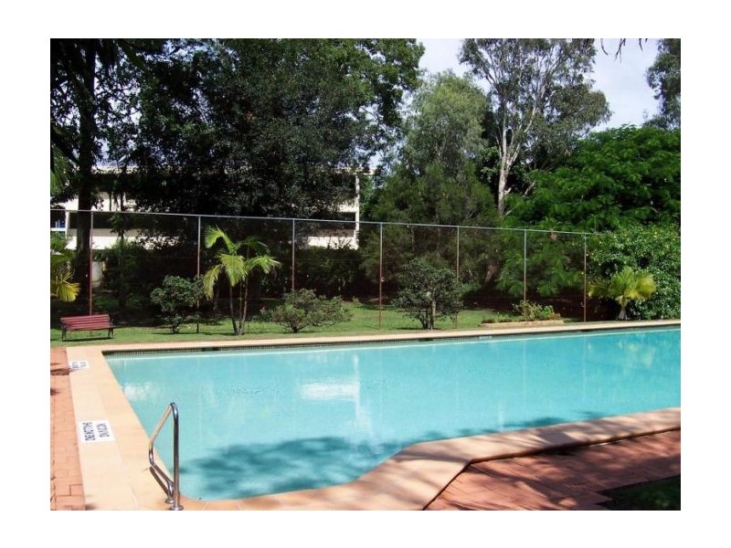Broadbeach Waters QLD 4218