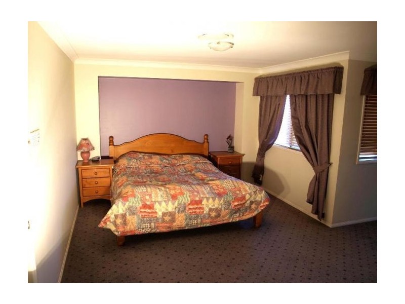 Molendinar QLD 4214