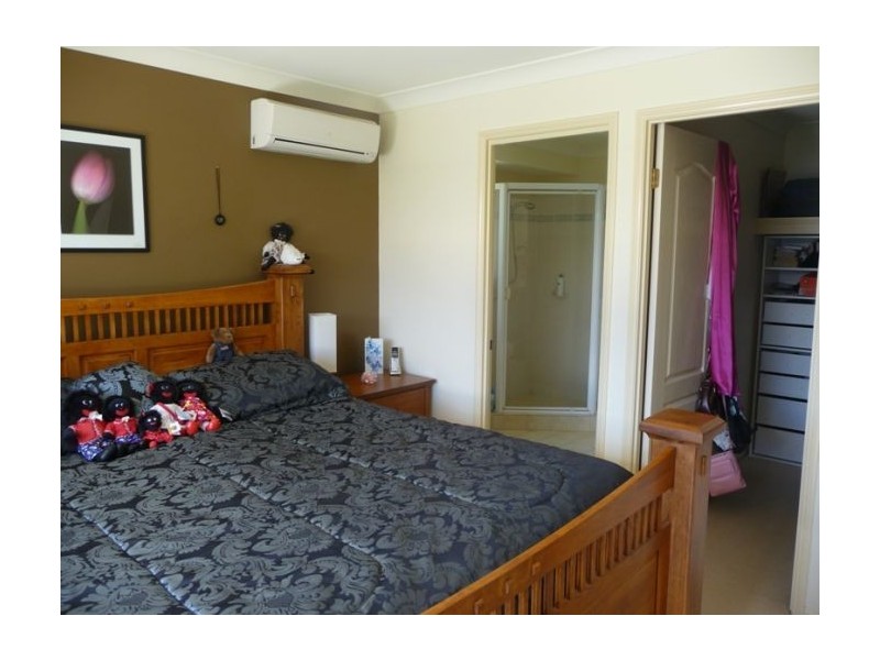 Molendinar QLD 4214