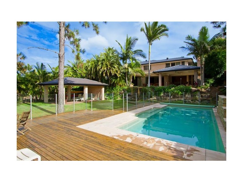 22 Lancelin Drive, Mermaid Waters QLD 4218