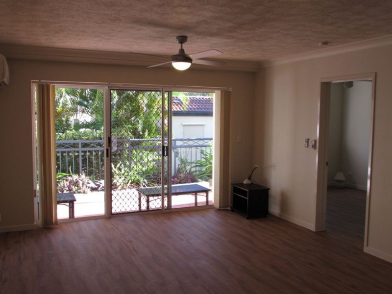 4/150 Marine Parade, Southport QLD 4215