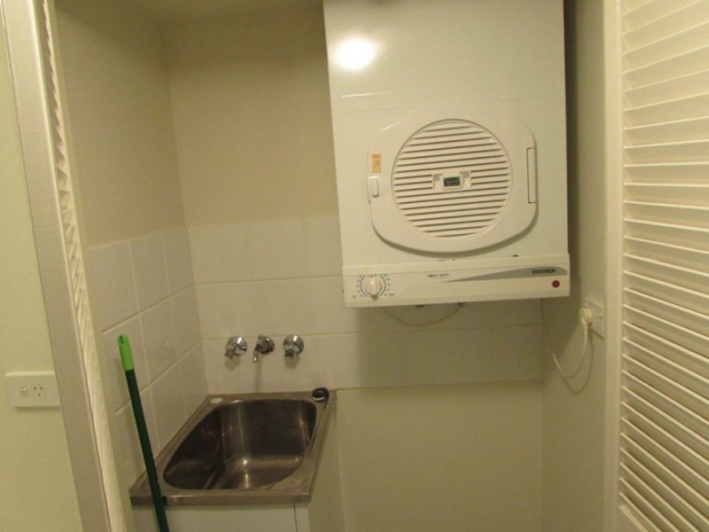 4/150 Marine Parade, Southport QLD 4215