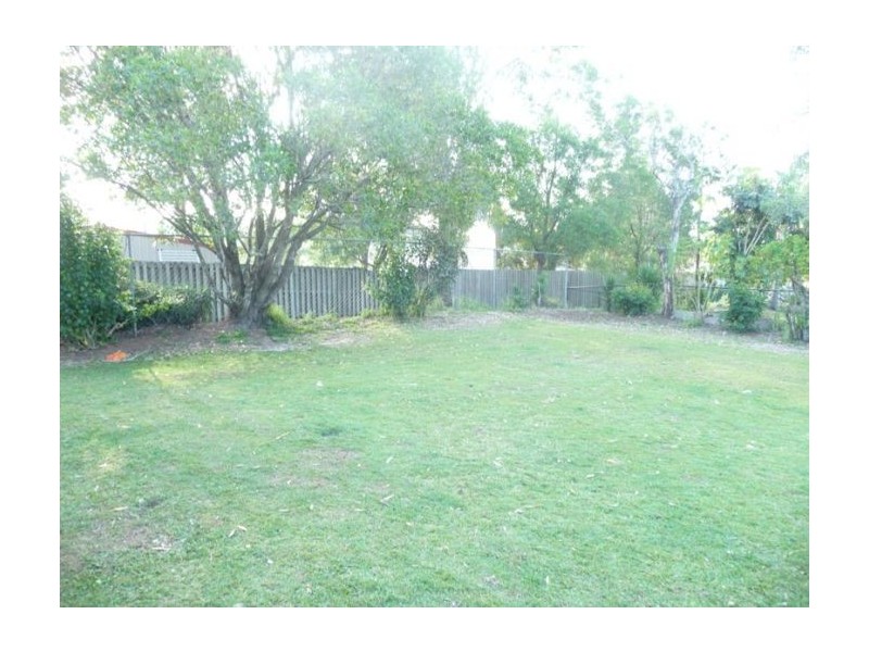 75 Universal Street, Oxenford QLD 4210