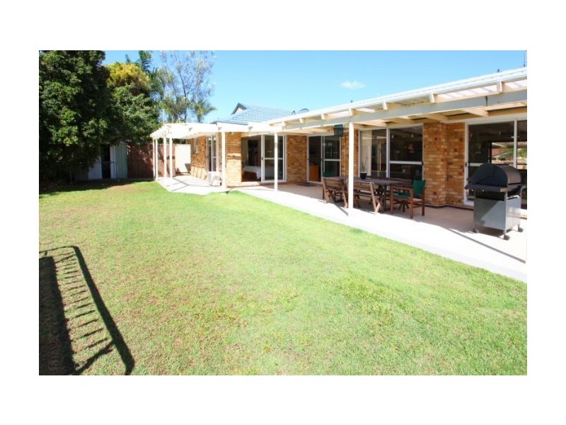 19 Mona Vale Court, Robina QLD 4226