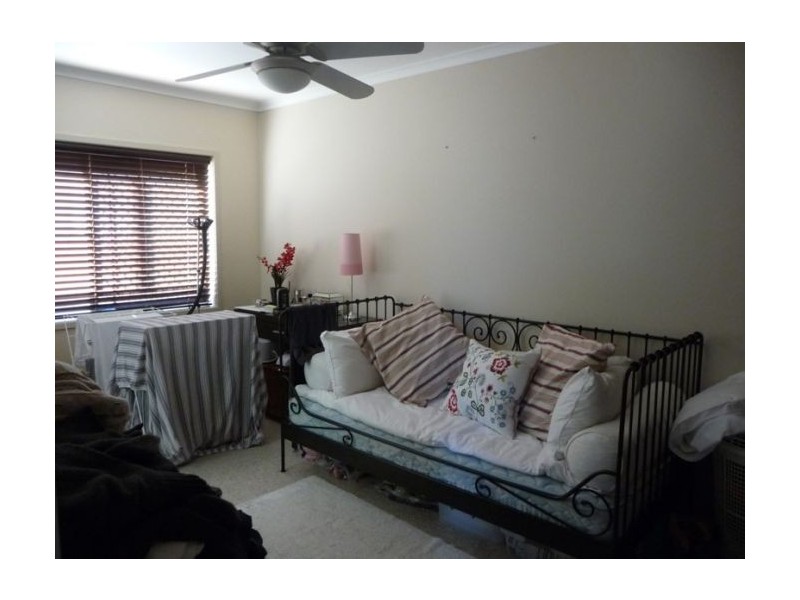 3/ 44 Sunrise Blvd, Surfers Paradise QLD 4217