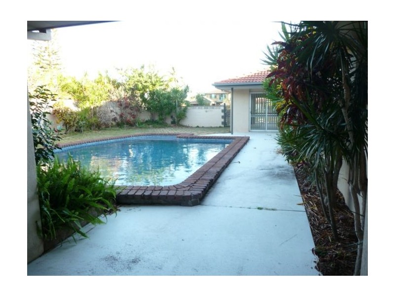 Isle Of Capri QLD 4217