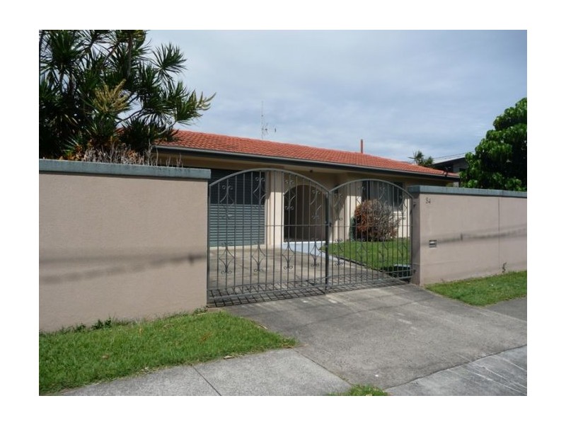 Isle Of Capri QLD 4217