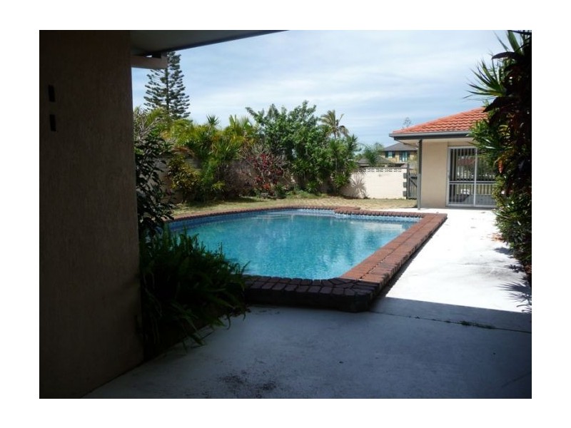 Isle Of Capri QLD 4217