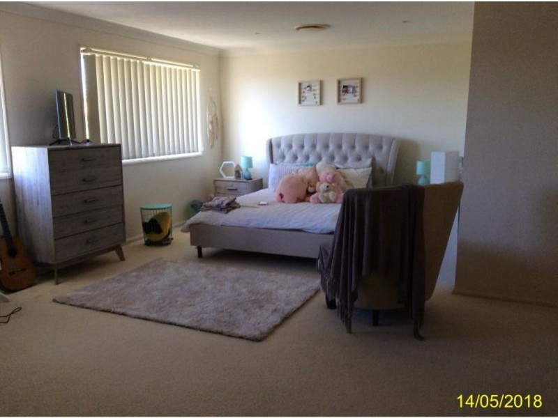 173 Crestwood drive, Molendinar QLD 4214