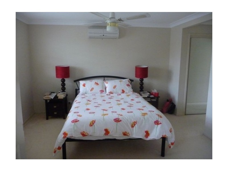 26 Rosegum Drive, Molendinar QLD 4214