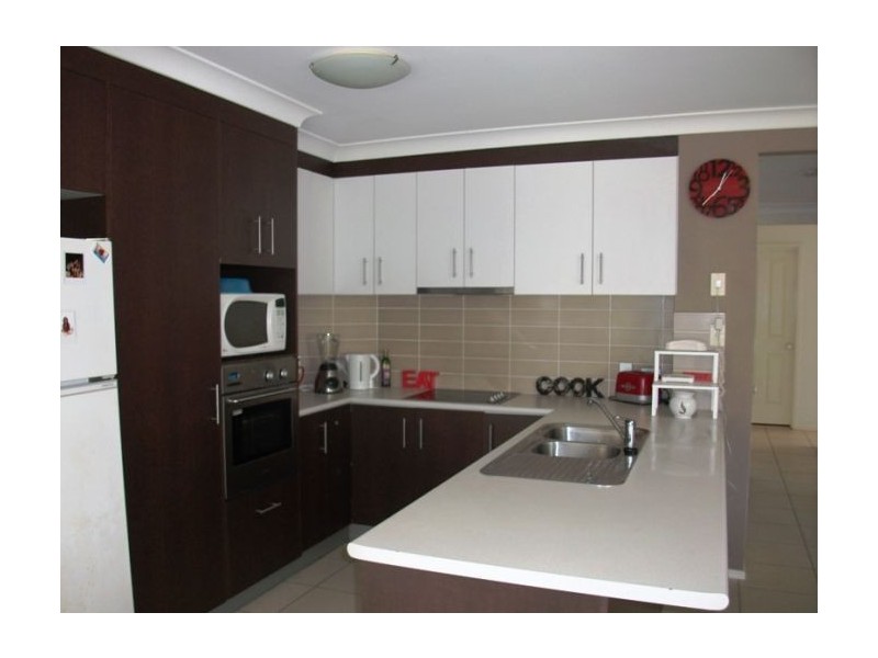 9 Rimu Place, Molendinar QLD 4214