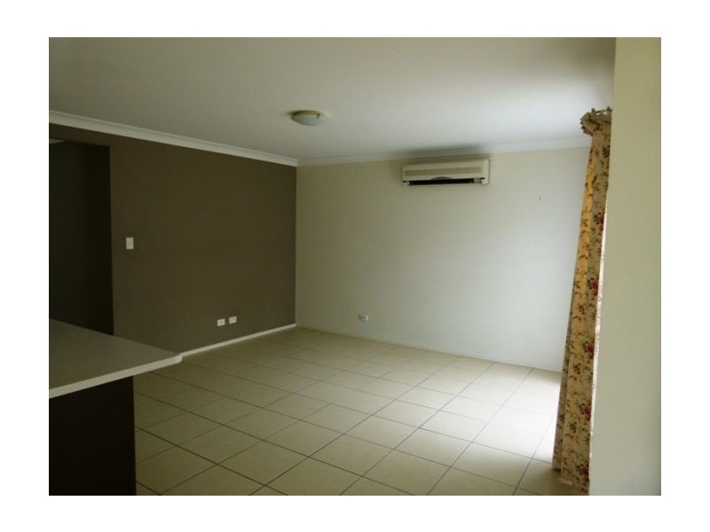 9 Rimu Place, Molendinar QLD 4214
