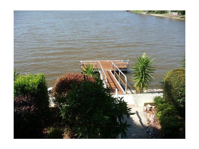 Varsity Lakes QLD 4227