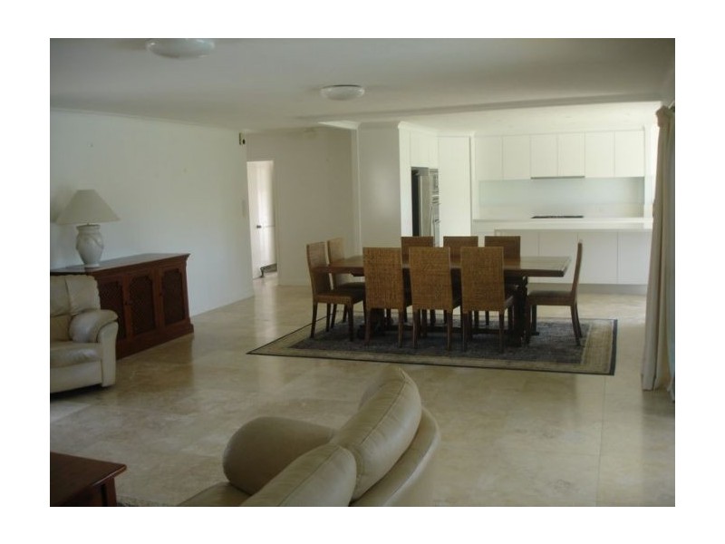 Isle Of Capri QLD 4217