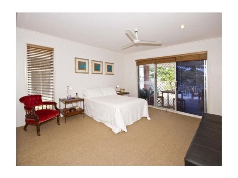 Isle Of Capri QLD 4217