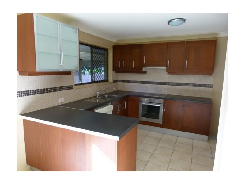 39 Honeyeater Drive, Burleigh Waters QLD 4220