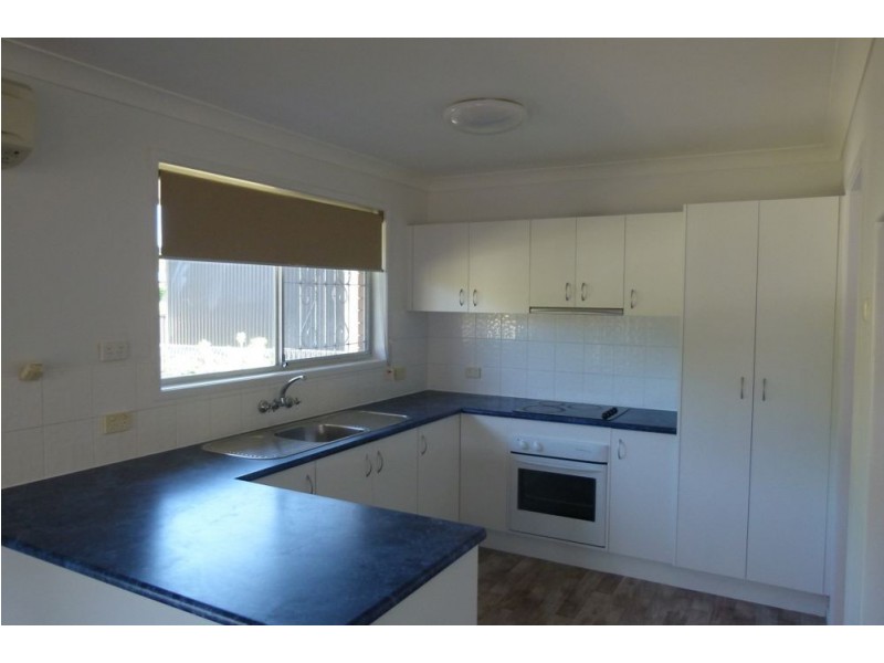 1/3 Macaw Avenue, Miami QLD 4220