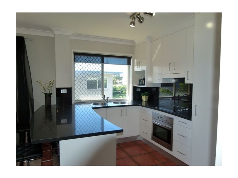 9/2311-2313 Gold Coast Highway, Mermaid Beach QLD 4218