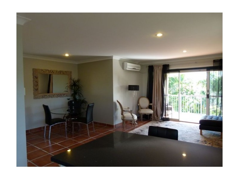 9/2311-2313 Gold Coast Highway, Mermaid Beach QLD 4218