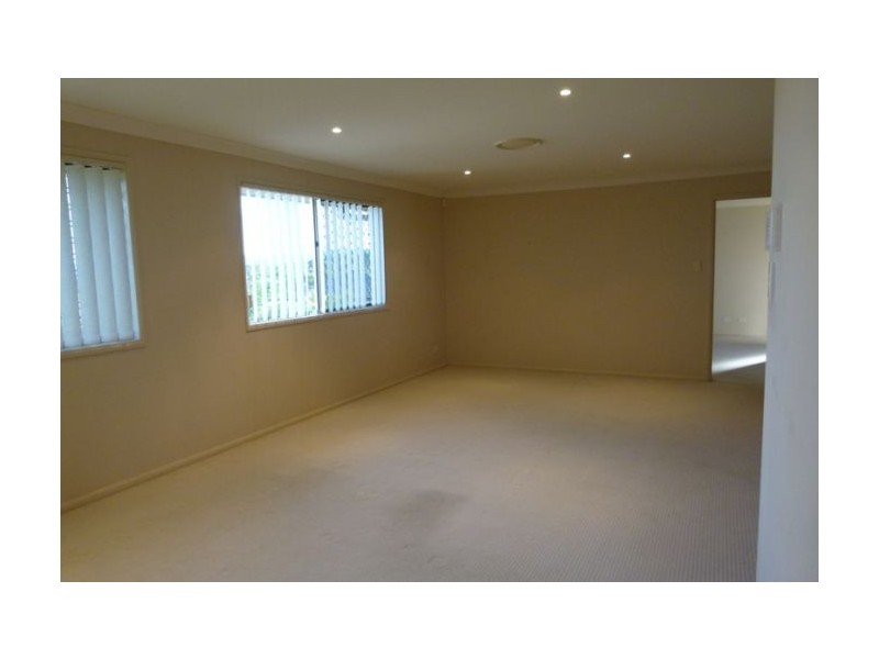 5 Viewridge Place, Molendinar QLD 4214