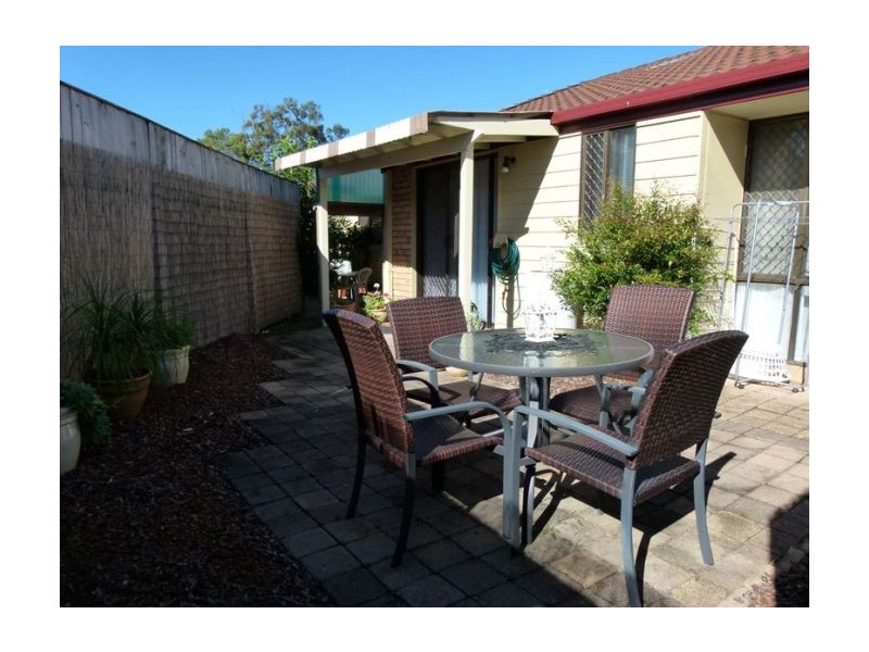 @/37 St Kevins Ave, Benowa QLD 4217