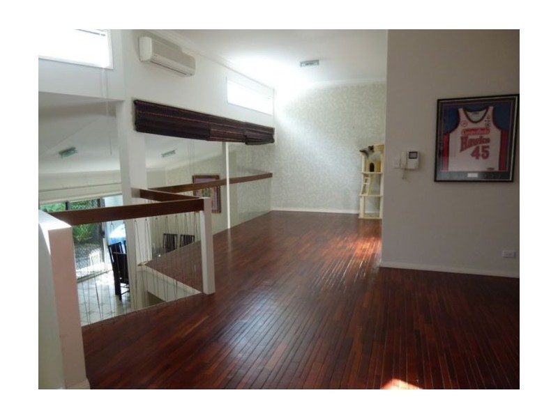 Varsity Lakes QLD 4227