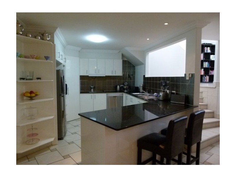 Varsity Lakes QLD 4227