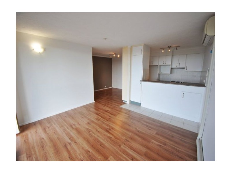 Clear Island Waters QLD 4226