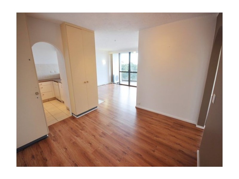 Clear Island Waters QLD 4226