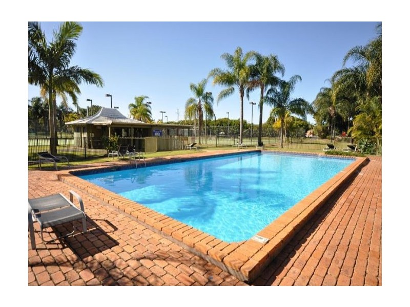 Clear Island Waters QLD 4226