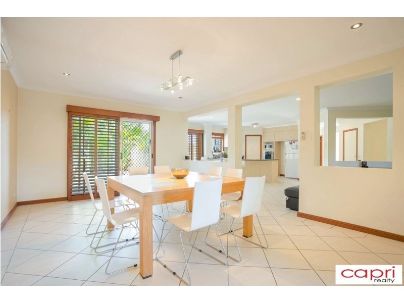 3 Wattlebrush Grove, Molendinar QLD 4214