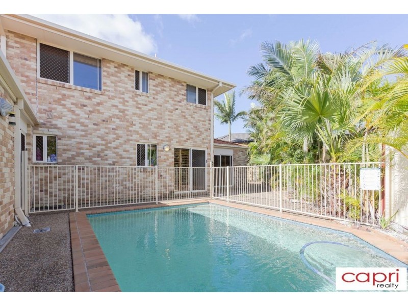 3 Wattlebrush Grove, Molendinar QLD 4214