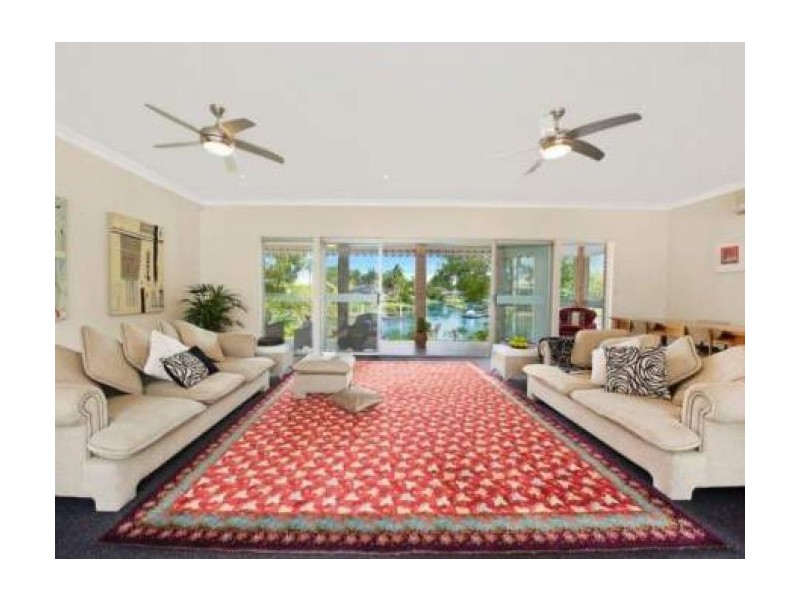 Isle Of Capri QLD 4217