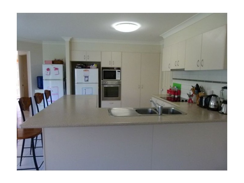 24 Silkwood Way, Molendinar QLD 4214