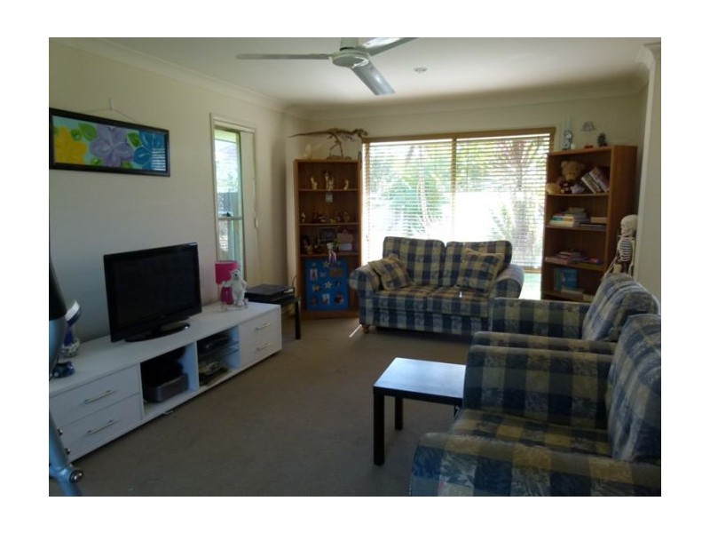 24 Silkwood Way, Molendinar QLD 4214
