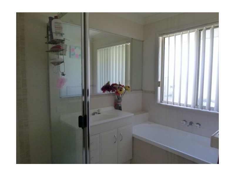 24 Silkwood Way, Molendinar QLD 4214