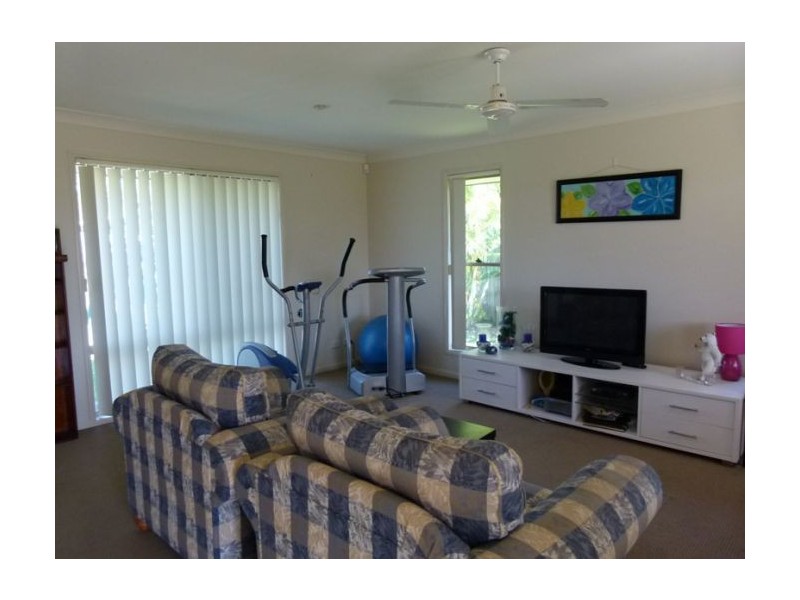 24 Silkwood Way, Molendinar QLD 4214
