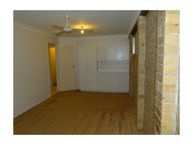 5 Miralie place, Ashmore QLD 4214